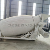 Mélangeur de camion à béton diesel CementMixing Truck Système hydraulique 4m3 Self Loader Mixer Remorque avec trémie