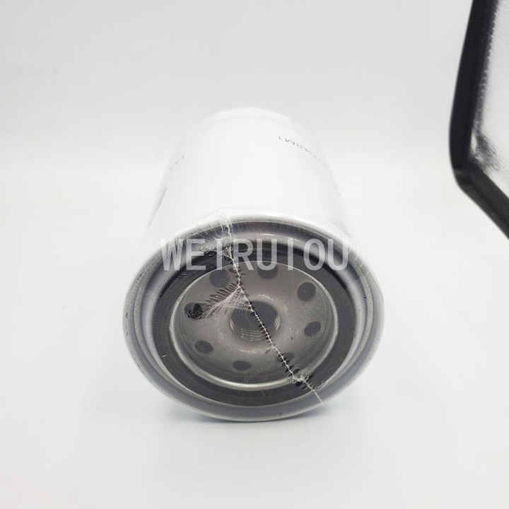 Wholesale Tractor fuel Oil Filter 26540249 P554403 1447048 