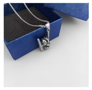 Collar con Colgante de Símbolos de Manos de Fraternidad Griega Divina 9 de Acero Inoxidable 316L Phi Beta Sigma para Hombres - Product Image 3