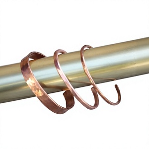 Brazalete de Cobre Puro con Cable Enrollado Intrincado de Estilo Vintage, Joyería Metálica de Moda con Diseño Exquisito - Product Image 1