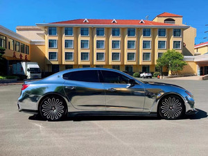 ชุดแต่งคาร์บอนครึ่งคันแบบ TOP Style สำหรับ Quattroporte รุ่นใหม่ ZNDR ประกอบด้วยกันชนหน้า สเกิร์ตข้าง ซุ้มล้อ ฝากระโปรงหน้า สปอยเลอร์ อัพเกรด - Product Image 4