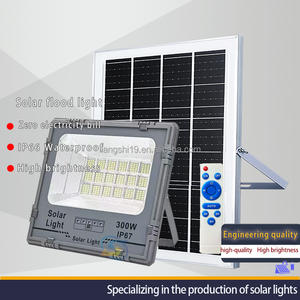 Đèn pha năng lượng mặt trời <span class=keywords><strong>LED</strong></span> 300W <span class=keywords><strong>200W</strong></span> thiết kế mới <span class=keywords><strong>2025</strong></span>, chống nước IP66, thân đèn ABS, cảm biến chuyển động, dùng cho sân vườn - Product Image 4