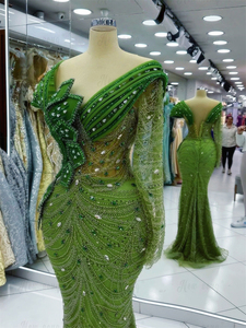 <span class=keywords><strong>Abiti</strong></span> <span class=keywords><strong>da</strong></span> ballo verdi lucidi <span class=keywords><strong>da</strong></span> donna, lussuosi <span class=keywords><strong>abiti</strong></span> <span class=keywords><strong>da</strong></span> invitata per matrimoni 2025, taglie forti, personalizzati Dubai, per occasioni formali <span class=keywords><strong>da</strong></span> donna - Product Image 4