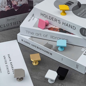 Cartoon-Macaron-farbige quadratische Einzellochgriffe – Kinderzimmerknöpfe für Kleiderschrank/Schublade/Schrank/Tatami-Möbel - Product Image 3