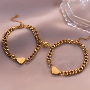 Bracelets de couple meilleur ami, nouveaux bijoux en acier inoxydable, pendentif rond en forme de cœur, aimant attire, cadeaux pour hommes