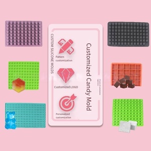 Molde de Silicona Personalizado al por Mayor para Chocolate y Gomitas con Forma de Flor - Product Image 2