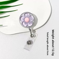 Porte-badge rétractable transfrontalier avec clip dorsal, motif floral, boucle à rappel automatique, durable et anti-perte, pour médecins et infirmières