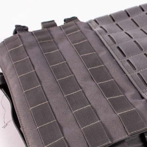 Logo personnalisé léger matelassé hommes doudoune bouffant sans manches vêtements d'extérieur chauds pour les saisons froides gilets de poids style - Product Image 4