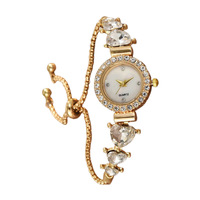 Montre à quartz minimaliste chic et preppy, style Instagram, incrustée de diamants multicolores en forme de cœur, nouvelle collection transfrontalière