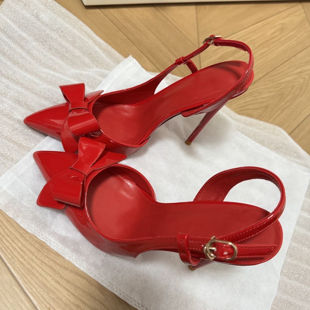 Rouge (hauteur du talon 12 cm)