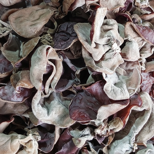 เห็ดขายดีที่สุดจากเวียดนาม คุณลอร่า - Product Image 1