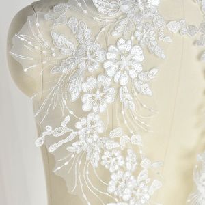 Applicazioni Toppe Ricamate <span class=keywords><strong>in</strong></span> 3D di Poliestere con Paillettes Perle e Perline su Tulle per Abiti da Sposa e Cucito - Product Image 6