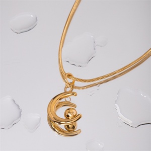 Collares Populares de Joyería Fina, Sencillos y Elegantes, con Colgante de Luna y Cuentas de Acero Inoxidable Chapado en Oro de 18k - Product Image 3