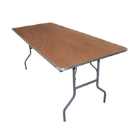 Tables et chaises de banquet rondes/courbes/rectangulaires pliables en bois massif de haute qualité en gros