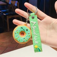 Porte-clés 3D Sweet Donut kawaii Porte-clés Alimentaire Dessert Donut Porte-clés Thème Fête Pendentif Enfant Jouet Ornement Souvenirs Cadeau Donuts Porte-clés