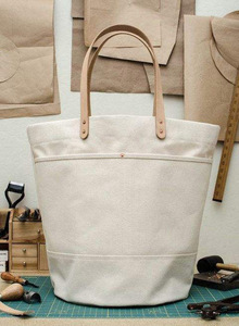 Nueva llegada de diseño de moda de alta calidad logotipo personalizado de color de algodón de lona Tote bolsos de hombro con asas de cuero marrón - Product Image 3