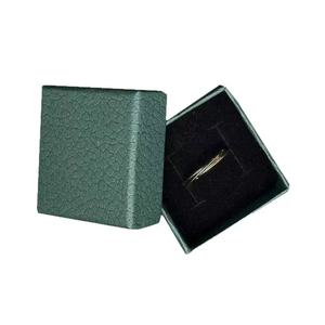 Wholesale Art Paper Textured Lift-<strong>off</strong> Lid Jewelry Packaging Box with Sponge Liner for Necklace Bracelet Ring Storage - Product Image 6