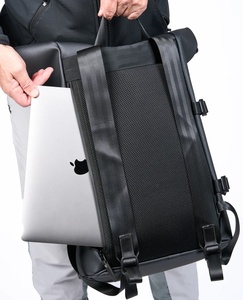 Sac à dos Roll Top haut <span class=keywords><strong>de</strong></span> gamme en cuir pour la <span class=keywords><strong>ville</strong></span> avec finitions en cuir écologique, sac à dos décontracté pour l'université, l'école, les sorties quotidiennes, pour hommes et femmes, avec compartiment pour ordinateur portable - Product Image 3