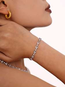 Modestil voller Dreieck Pflaumen blüte Spleißen <span class=keywords><strong>hand</strong></span> eingelegte runde Zirkon Paar Armband Edelstahl Schmuck - Product Image 4