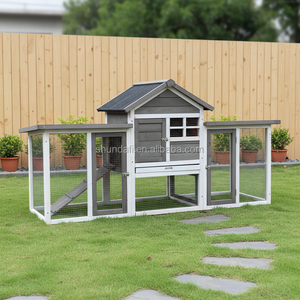 SDR031-gris – Grand enclos à poules en bois élégant avec couloir coulissant horizontal pour lapins, poules, hamsters et furets - Product Image 1