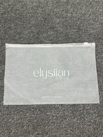 Sacs en plastique givré blancs imprimés sur mesure, sacs à fermeture éclair écologiques en gros pour l'emballage des vêtements