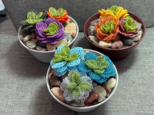 Attrape-soleil en verre fait main, design Art Déco écologique, personnalisé, avec perles, pour plantes succulentes, décoration de fenêtre - Product Image 4