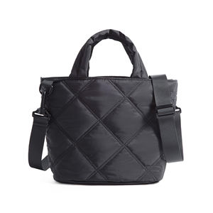 Bolso Tote Convertible de Nylon Acolchado Minimalista, Personalizado ODM OEM, con Correa Ajustable, para el <span class=keywords><strong>Trabajo</strong></span>, Marca Royal Fair - Product Image 1