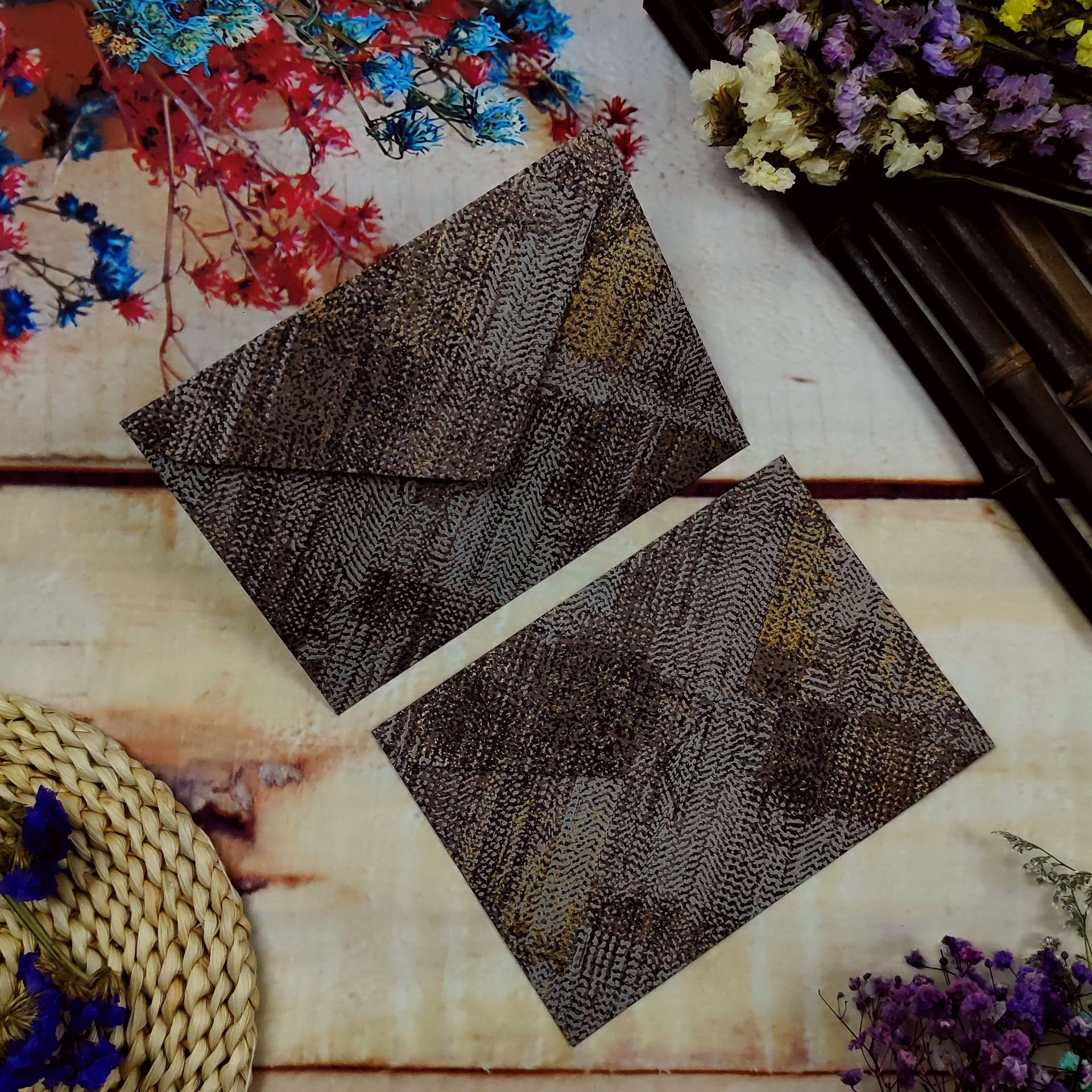 Feuille d'automne marron