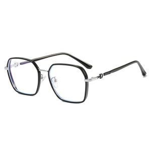 Gafas de vista rectangulares Xsy para mujer, modelo 4051, montura completa, anti luz azul, lentes planas unisex, monturas transparentes para rostros grandes - Product Image 5