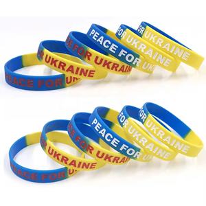 Bracelets en silicone réglables et personnalisables, étanches, pour le branding des équipes sportives - Product Image 4