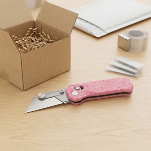Cuchillo de Bolsillo Plegable Multiusos de Cambio Rápido, Color Rosa, para Cortar Papel, Papel Tapiz, Cuero y Plástico - Product Image 3