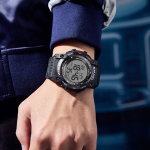 Montre numérique sportive SMAEL 8123 Chrono en plastique, étanche, lumineuse, bracelet TPU, boîtier ABS, cadran sportif coloré - Product Image 3
