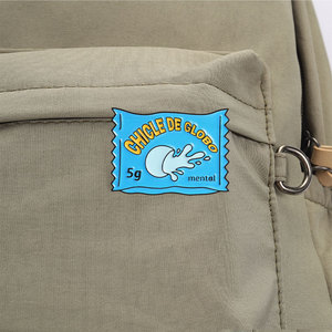 Pin de Esmalte Personalizado con Diseño de <span class=keywords><strong>Chicle</strong></span> de Globo, Insignia Metálica Divertida de <span class=keywords><strong>Chicle</strong></span>, Pin de Solapa Retro con Diseño de Caramelo, Regalo de Joyería Creativa - Product Image 4