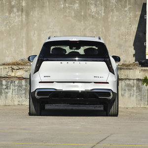 Geely Starry Boyue L SUV de alto rendimiento con motor turbo, transmisión DCT de 7 velocidades, gasolina, volante a la izquierda, techo panorámico, listo para exportación. - Product Image 5