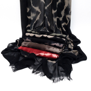 Voile Hijab en Rayonne Modal Premium Personnalisé Tie-Dye Style Américain Populaire, Écharpe pour Cheveux, Châle pour Femmes, Khimar Nouveauté 2026 - Product Image 6