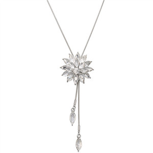 FN02-Colgante de flores con diamantes de imitación, collar de cadena larga, joyería - Product Image 1