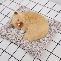 Gros Simulation Beau Chat Faire Des Sons Poupée Mignon Dormir En Peluche Chats sur Tapis En Peluche Décoration En Peluche Chat Dormant Poupée