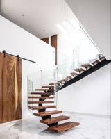 Design moderne Escaliers en colimaçon en acier inoxydable et en bois Escalier hélicoïdal pour grenier intérieur de petit espace pour la construction de maisons
