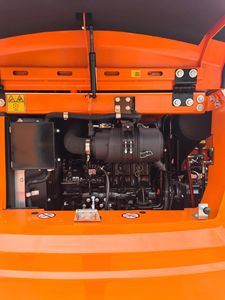 Nouvelle pelle sur chenilles Lonking LG6075 de 7,5 tonnes avec caméra d'inspection, patins de chenilles, déchiqueteur hydraulique et attache rapide - Product Image 3