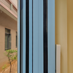 Ventana Abatible y Giratoria Deioux Personalizable con Aislamiento Térmico, Ventana Exterior de Aluminio con Doble Vidrio y Rotura de Puente Térmico - Product Image 6