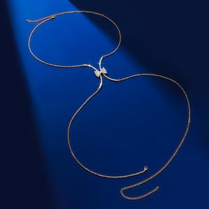 Nuova Moda all'Ingrosso: Sexy Collana con Reggiseno a Farfalla con Diamanti Lucenti per Donne Appassionate di Lusso - Product Image 4