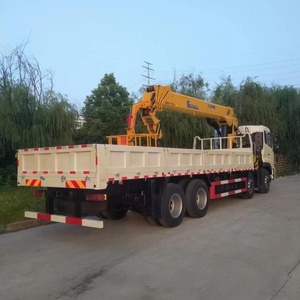 Camión Grúa Dongfeng 8*4 de 12 Ruedas con Elevador de 16 Toneladas para Logística y Proyectos de Construcción - Product Image 6
