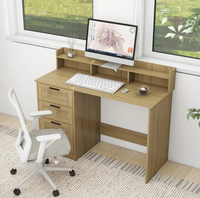 Bureau d'écriture moderne naturel de 47 pouces avec tiroirs en rotin, support pour écran et armoire de rangement, bureau d'ordinateur pour la maison avec étagères