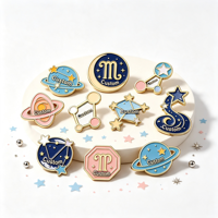 Épingles en émail personnalisées de haute qualité sur le thème du zodiaque, badges personnalisés, impression UV, plaqué or, en aluminium. Logo personnalisé en laiton commémoratif