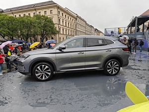 BYD <span class=keywords><strong>Song</strong></span> PLUS Seal U 2025 DM-I EV Smart Edition ใหม่ Energy 4ประตู5-seater ซีดาน520-1415กม. nedc Range รถใหม่ - Product Image 3