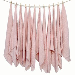 Transfrontalier pour <span class=keywords><strong>Amazon</strong></span> 42*42cm carré <span class=keywords><strong>serviette</strong></span> fraise mariage <span class=keywords><strong>tissu</strong></span> Western <span class=keywords><strong>Table</strong></span> <span class=keywords><strong>tissu</strong></span> décoratif napperon stocké pour la fête - Product Image 1