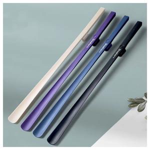 Chausse-pied magnétique en plastique de 28,5 pouces de long, design élégant et universel, luxueux, écologique, confortable et portable - Product Image 1