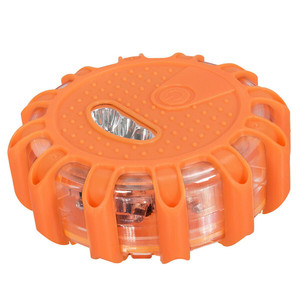 Gele 12 + 3 Led Magnetische Wegfakkels Noodveiligheidslicht Knipperend Wegbaken Met Haak - Product Image 1