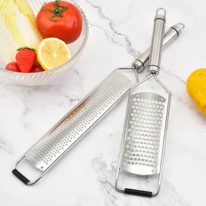 Parutan Multifungsi Stainless Steel Manual Lemon Zester Coount Parutan Keju Sayuran untuk Dapur