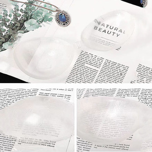 Parche de pecho de silicona transparente transfronterizo reunión sin costuras sentido anti-expansión Levantamiento de - Product Image 6